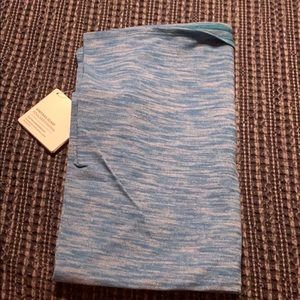 Lululemon Vinyasa Scarf - NWT
